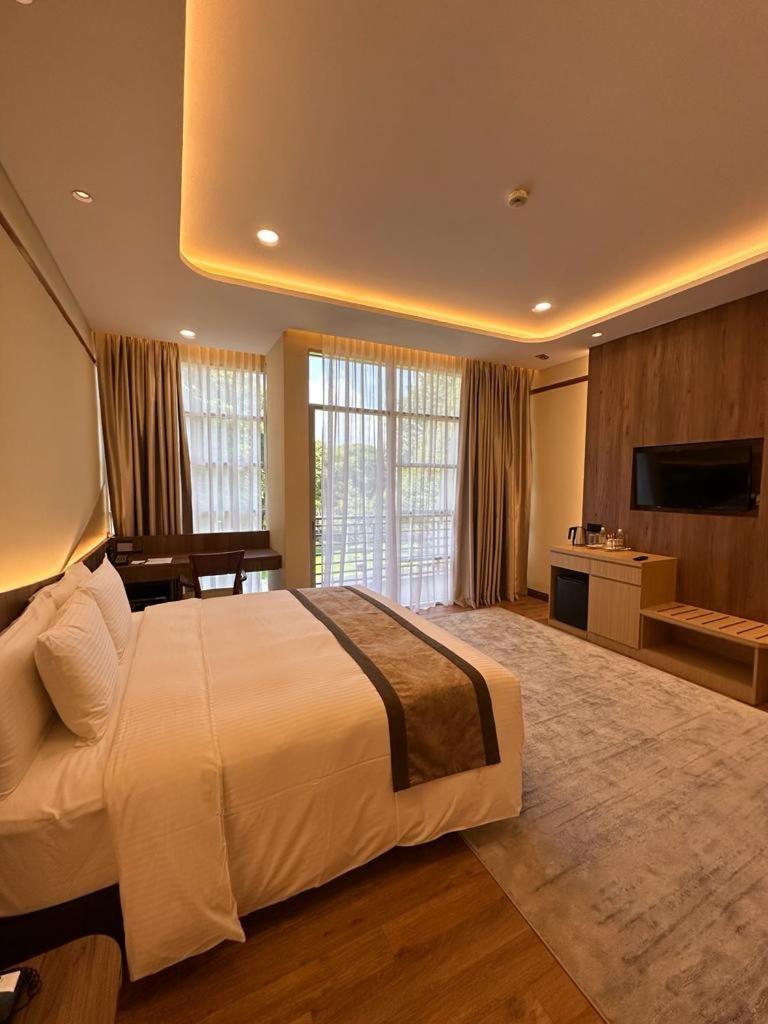 Pulse Grande Hotel Putrajaya Dış mekan fotoğraf Deluxe Room